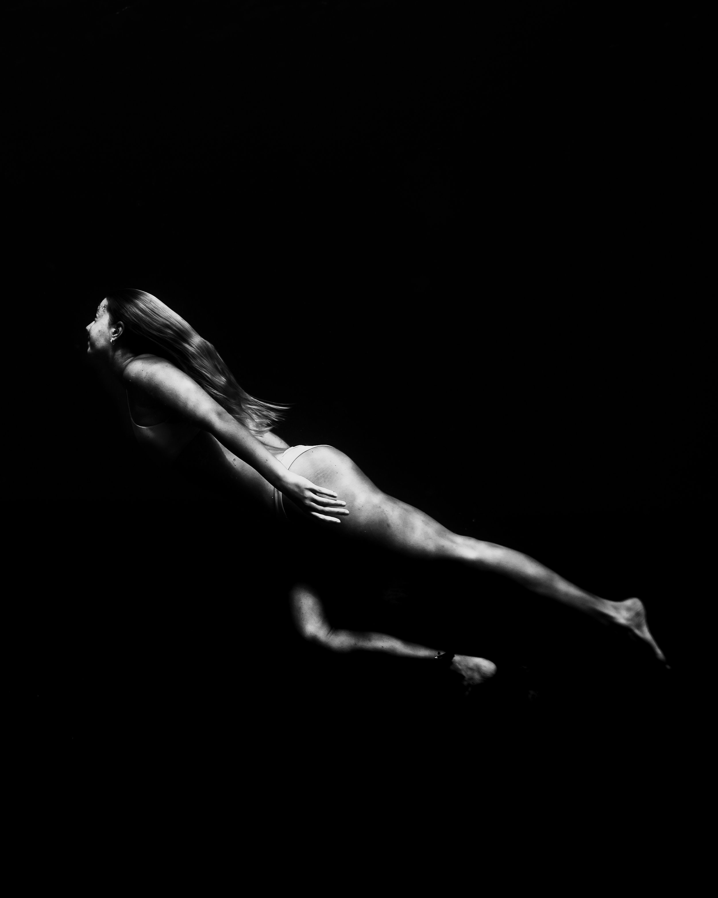 Dark Waters 12